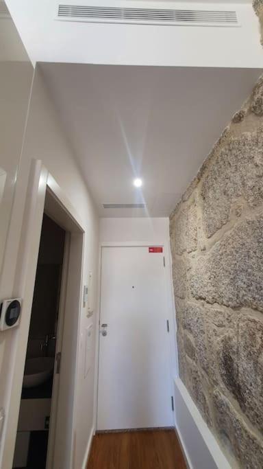 Famous Dreaming Studio Porto Exterior foto